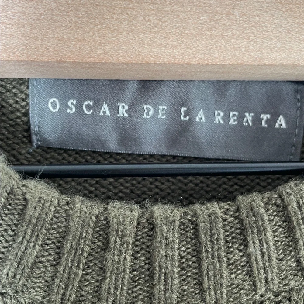 Oscar De La Renta Green Cable‎ Knit Sweater